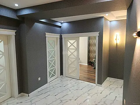 Satılır 3 otaqlı mənzil 120 m²