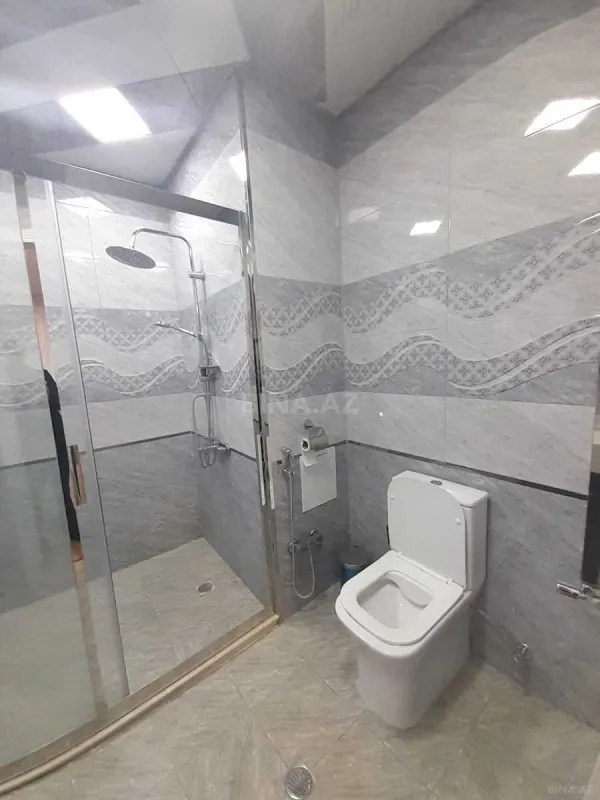 Kirayə verilir 3 otaqlı mənzil 140 m²