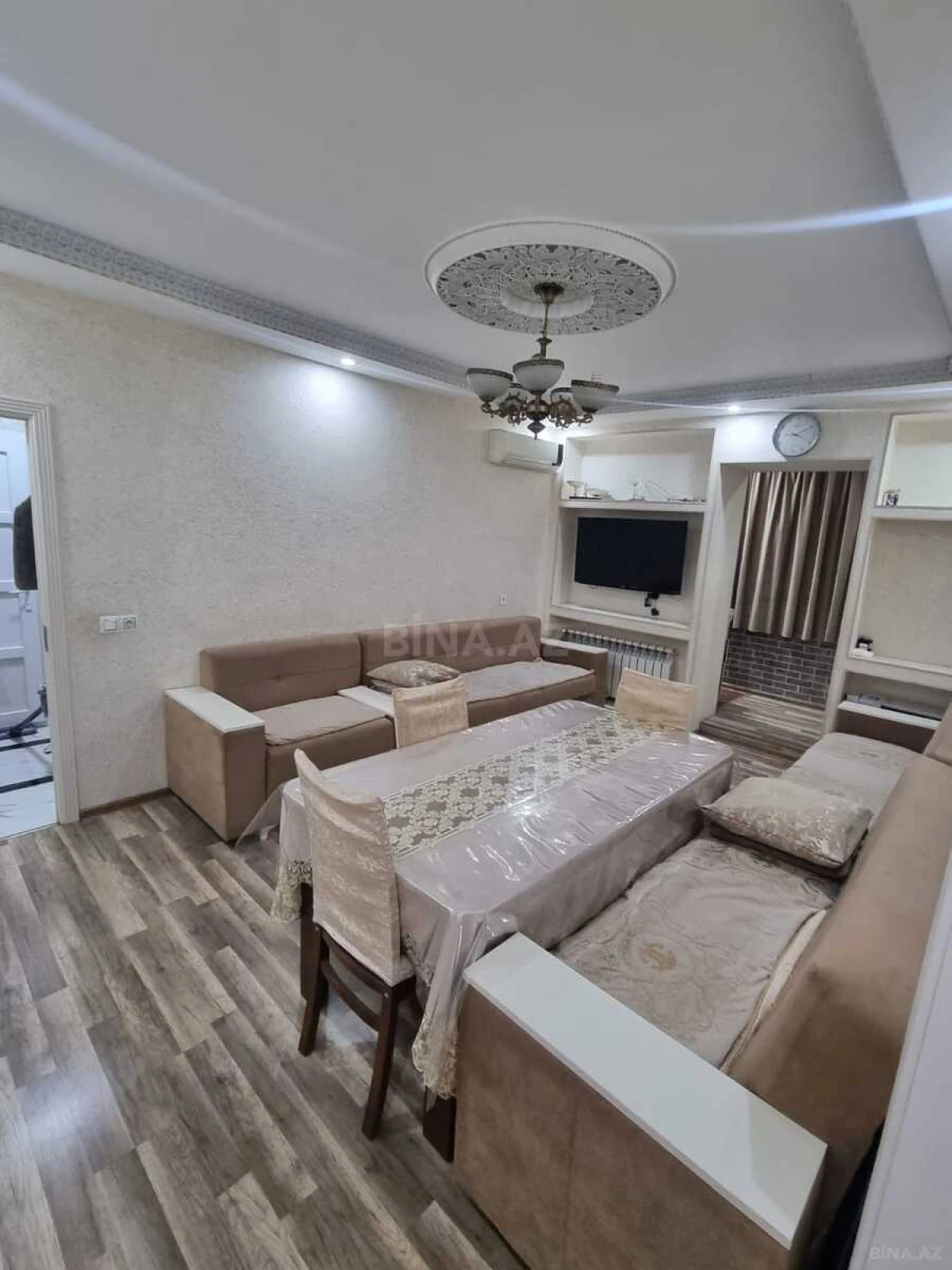 Satılır 4 otaqlı mənzil 65 m²