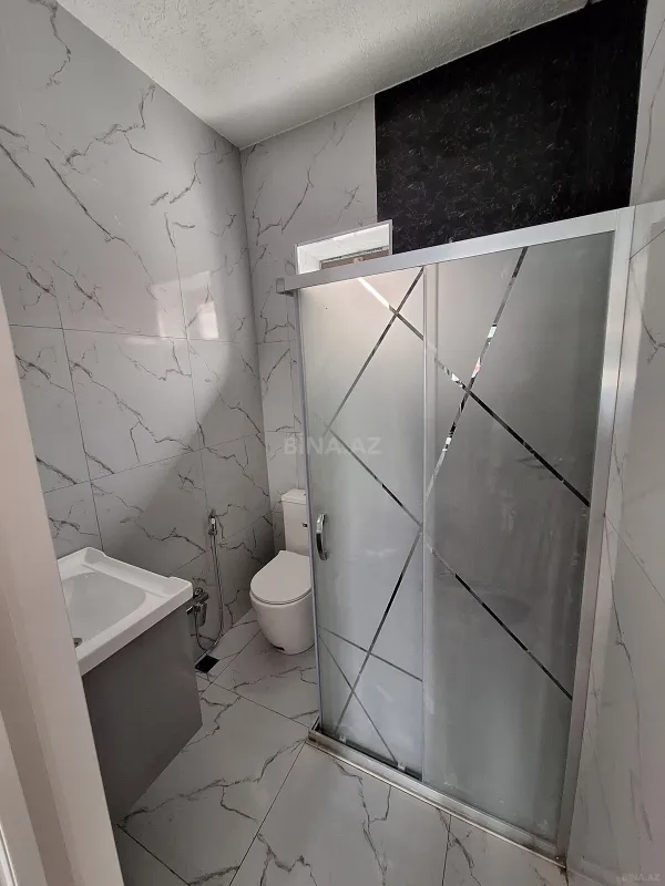 Satılır 4 otaqlı həyət evi 130 m²