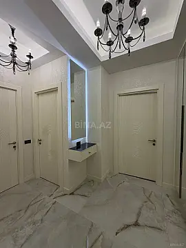 Kirayə verilir 2 otaqlı mənzil 80 m²