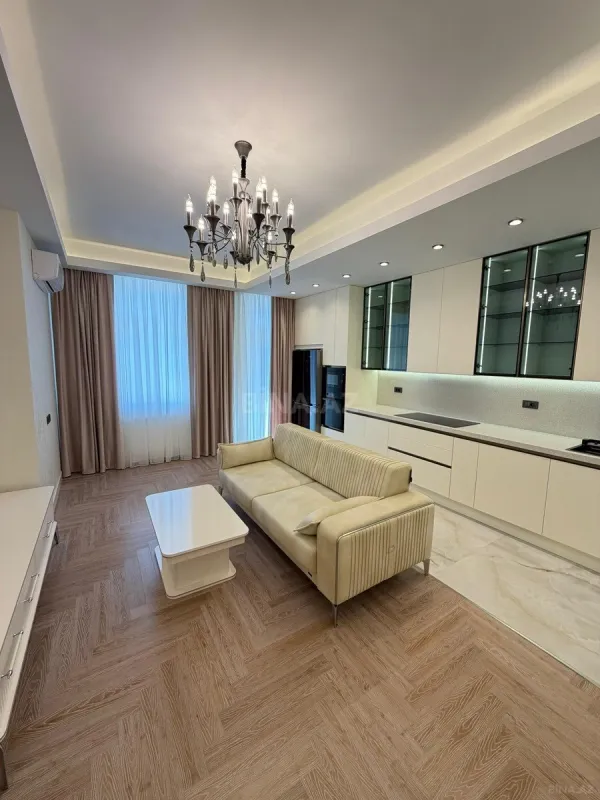 Kirayə verilir 2 otaqlı mənzil 80 m²