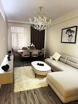 Satılır 2 otaqlı mənzil 105 m² — Bakı 2 otaq 105.00 m²