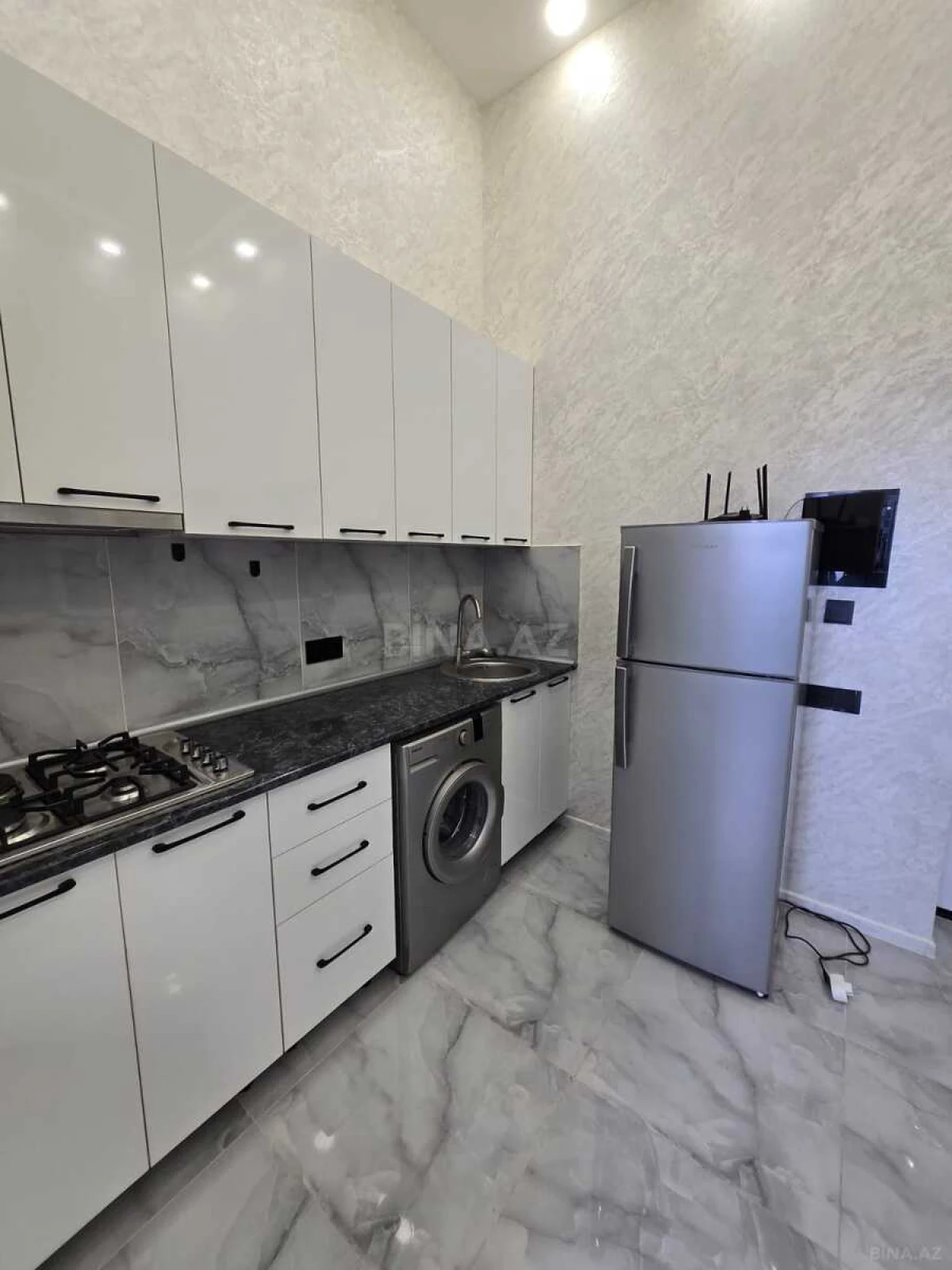 Satılır 2 otaqlı mənzil 48 m²