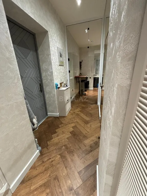 Satılır 2 otaqlı mənzil 55 m²