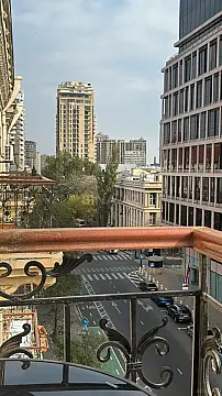 Satılır 2 otaqlı mənzil 55 m²