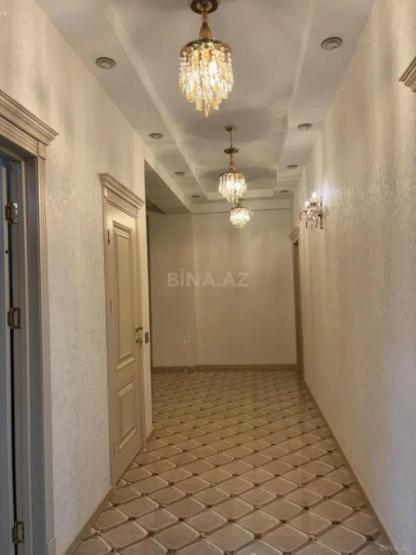Kirayə verilir 3 otaqlı mənzil 125 m²