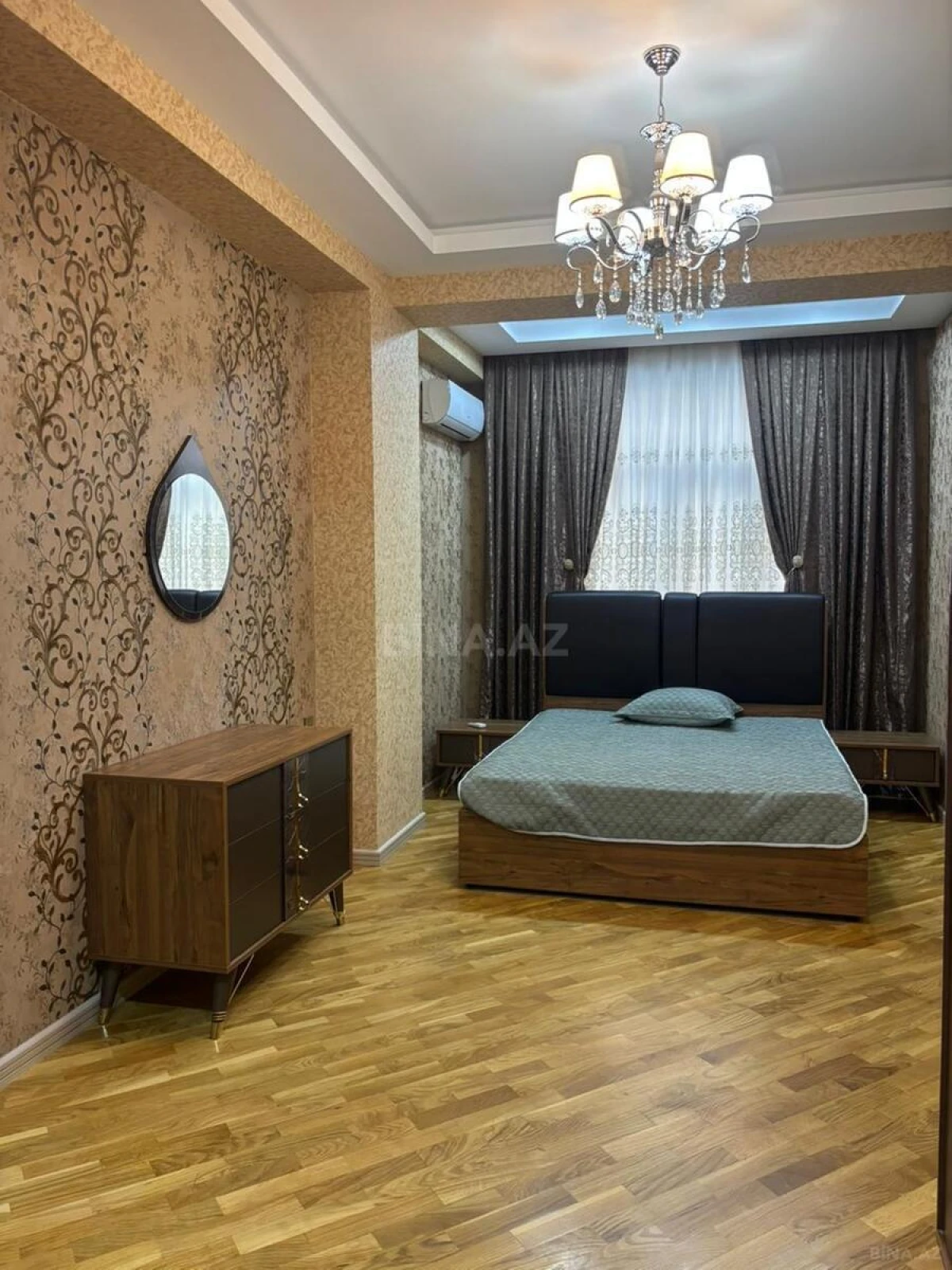 Kirayə verilir 3 otaqlı mənzil 125 m²