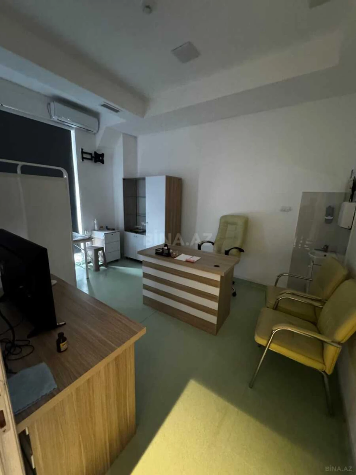 Kirayə verilir obyekt 230 m²