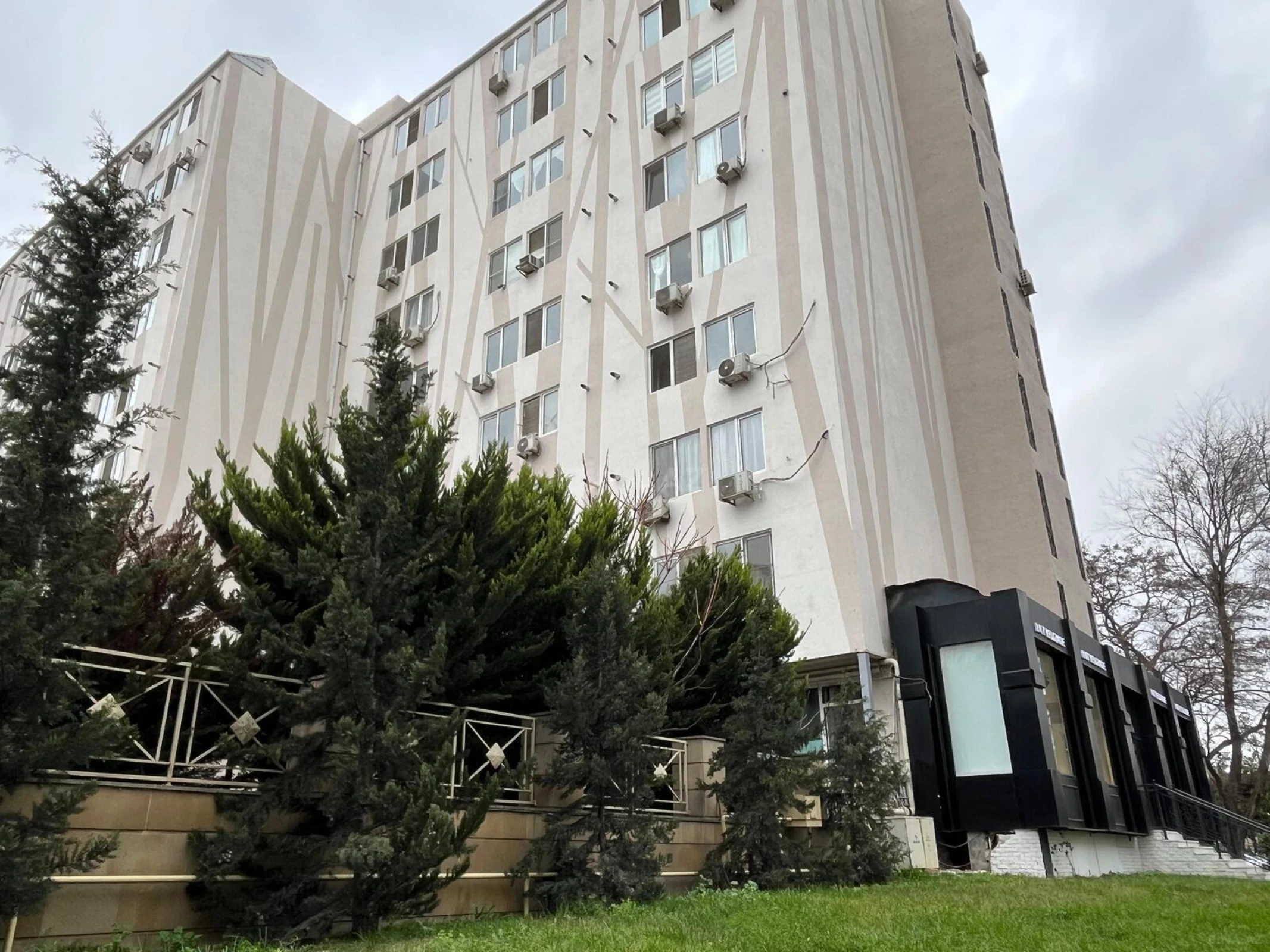 Satılır 2 otaqlı mənzil 48 m²