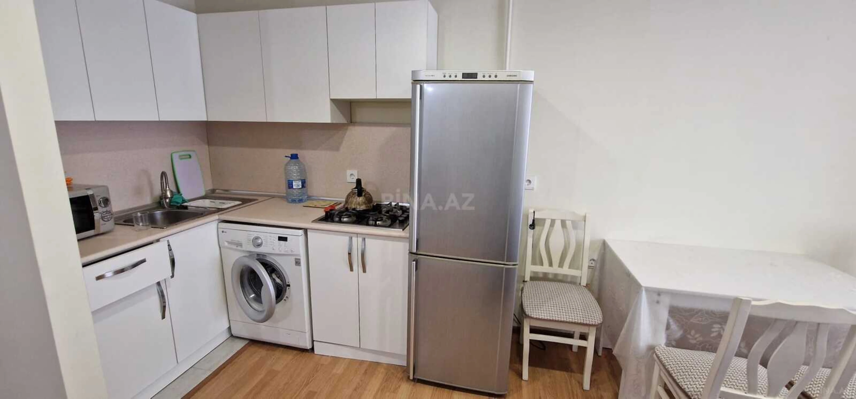 Kirayə verilir 2 otaqlı mənzil 55 m²