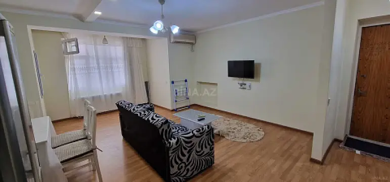 Kirayə verilir 2 otaqlı mənzil 55 m²