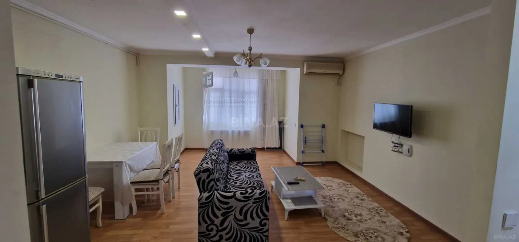 Kirayə verilir 2 otaqlı mənzil 55 m²