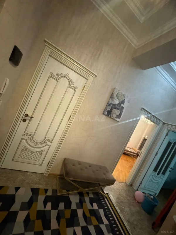 Satılır 2 otaqlı mənzil 55 m²