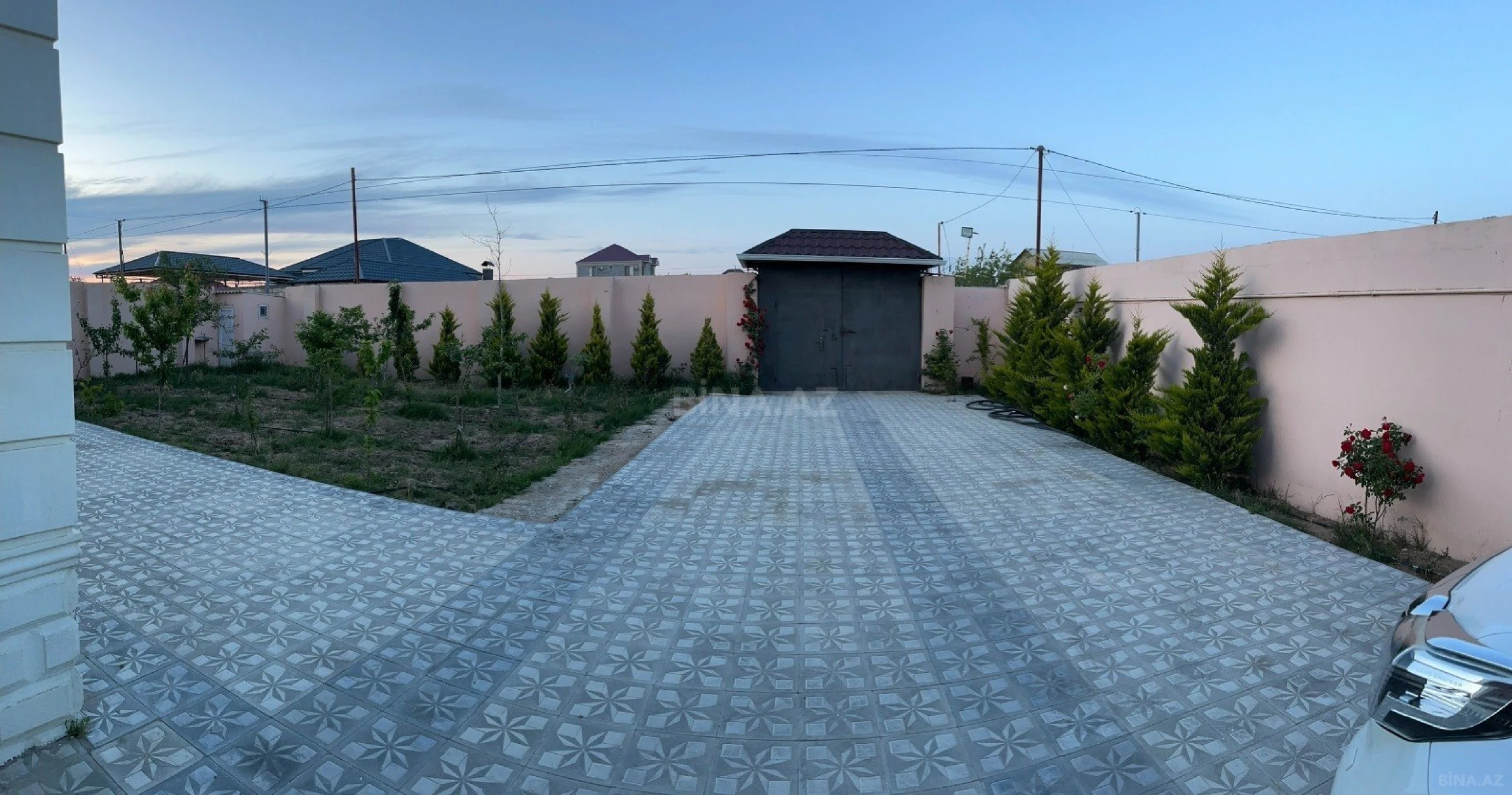 Satılır 6 otaqlı həyət evi 200 m²