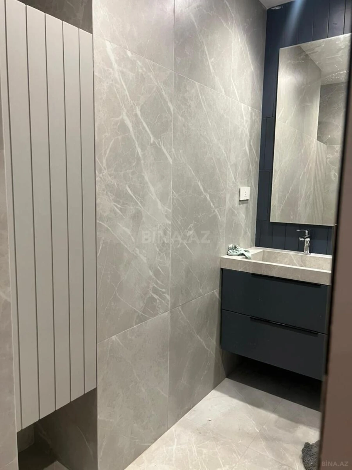 Satılır 3 otaqlı mənzil 102 m²