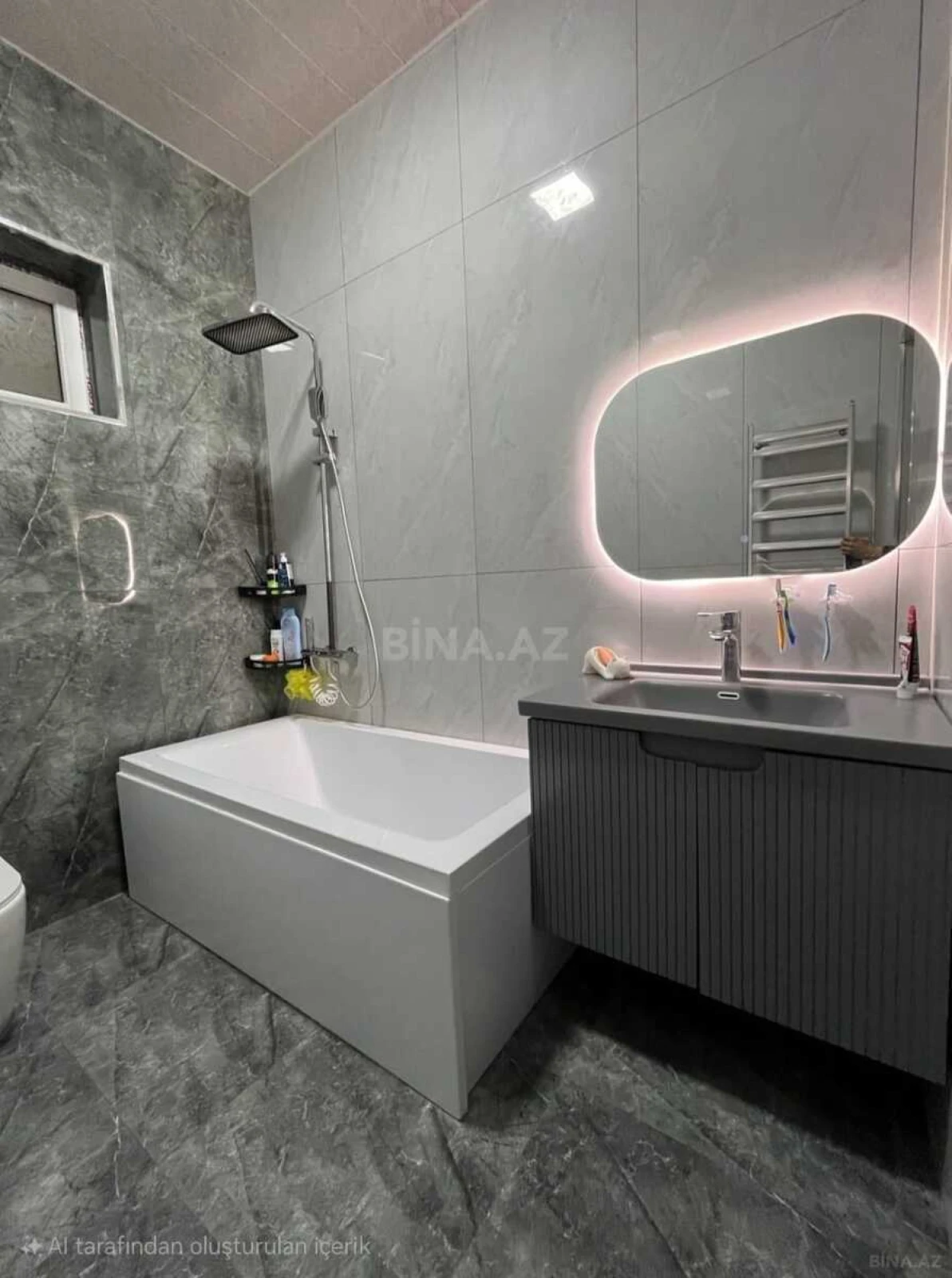 Satılır 4 otaqlı həyət evi 100 m²