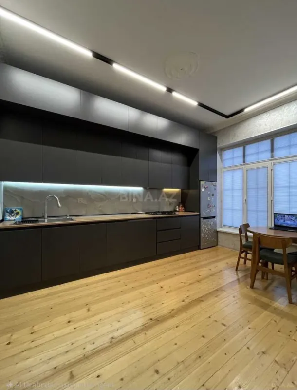 Satılır 4 otaqlı həyət evi 100 m²