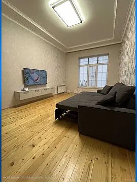 Satılır 4 otaqlı həyət evi 100 m²