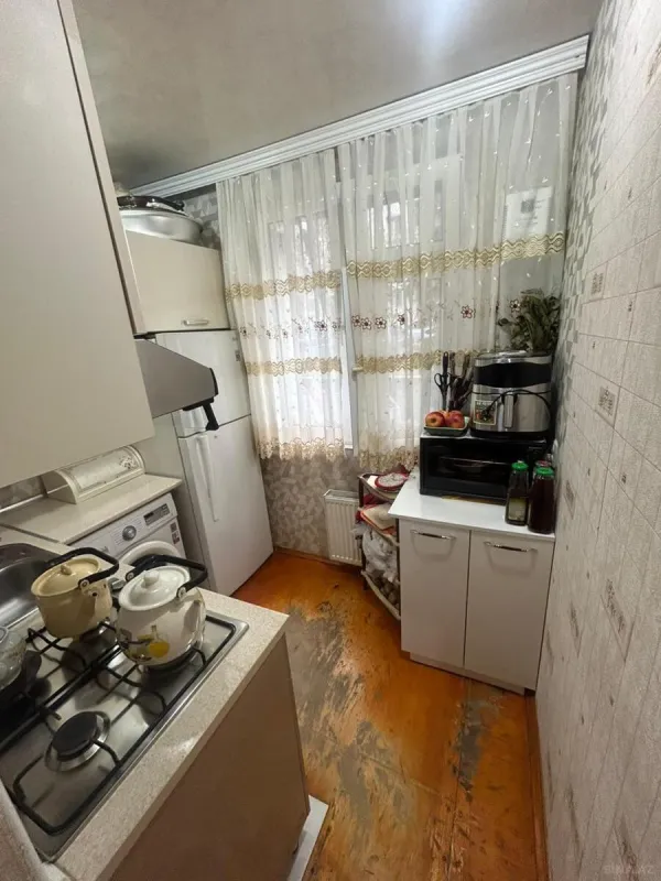 Satılır 2 otaqlı mənzil 56 m²