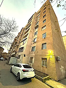 Satılır 4 otaqlı mənzil 100 m² — Bakı 4 otaq 100.00 m²
