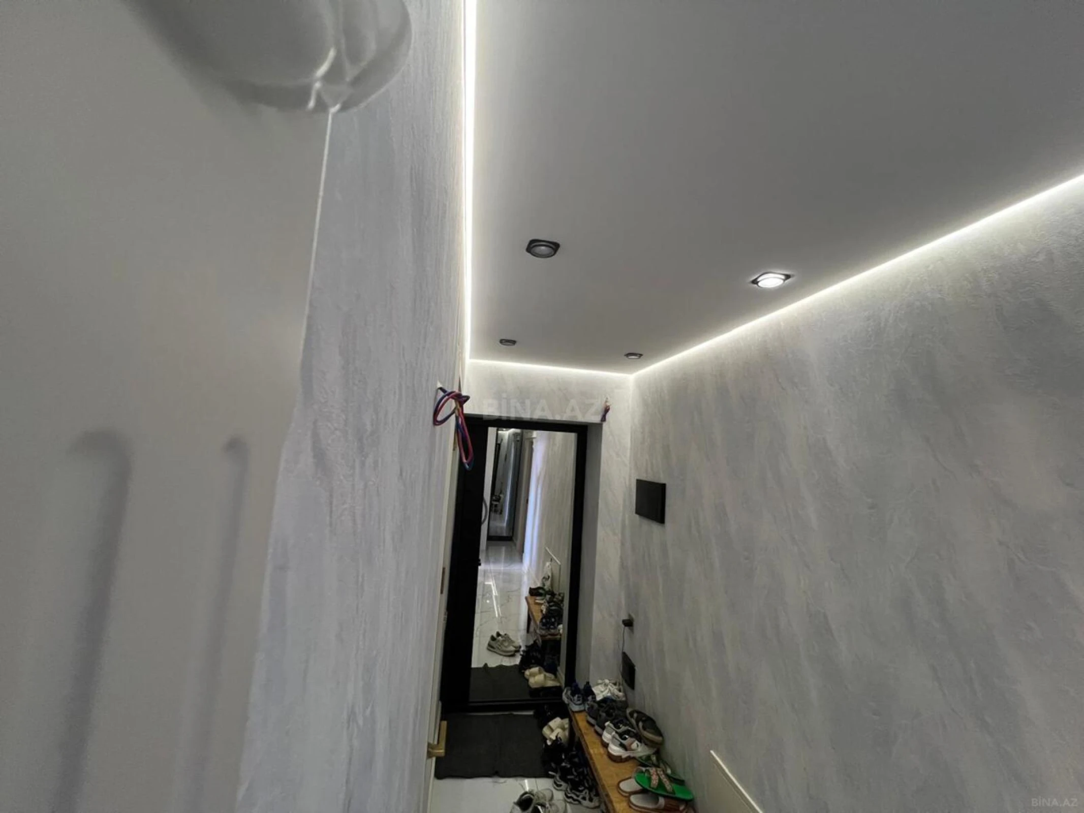 Satılır 3 otaqlı mənzil 72 m²