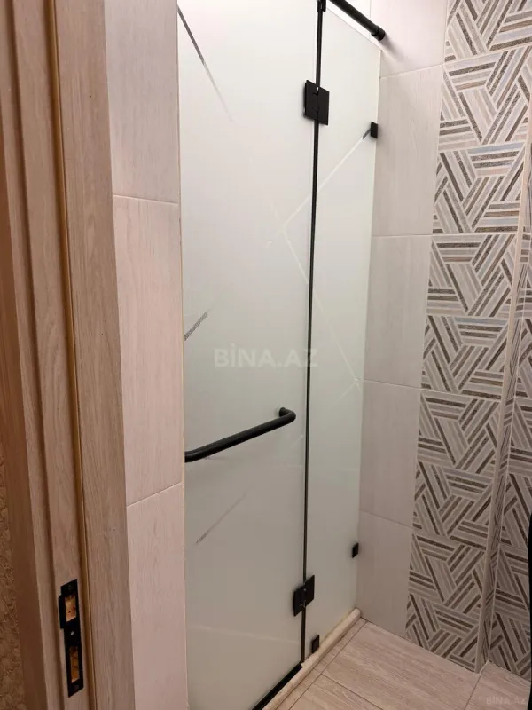 Kirayə verilir 2 otaqlı mənzil 68 m²