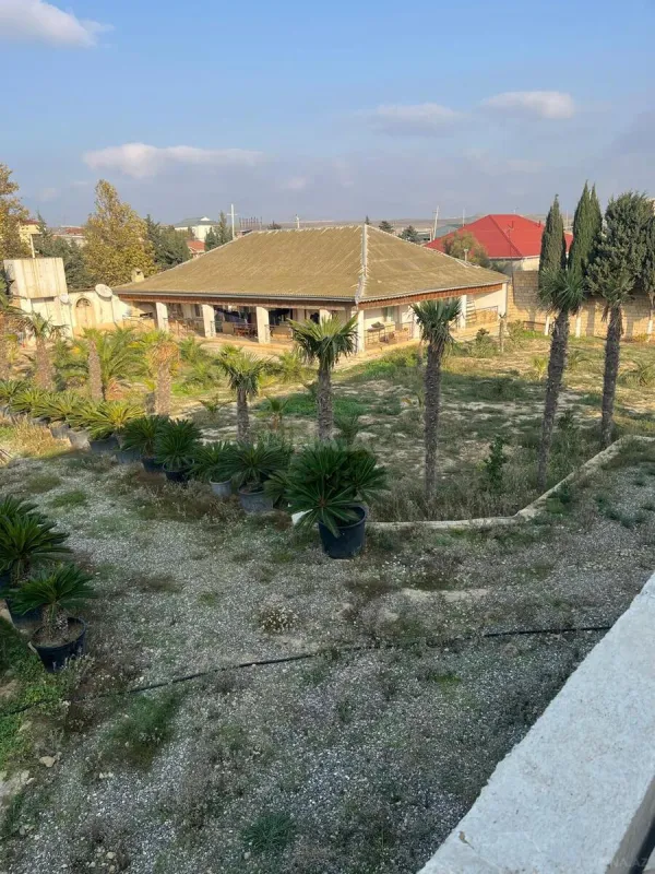 Satılır obyekt 1250 m²