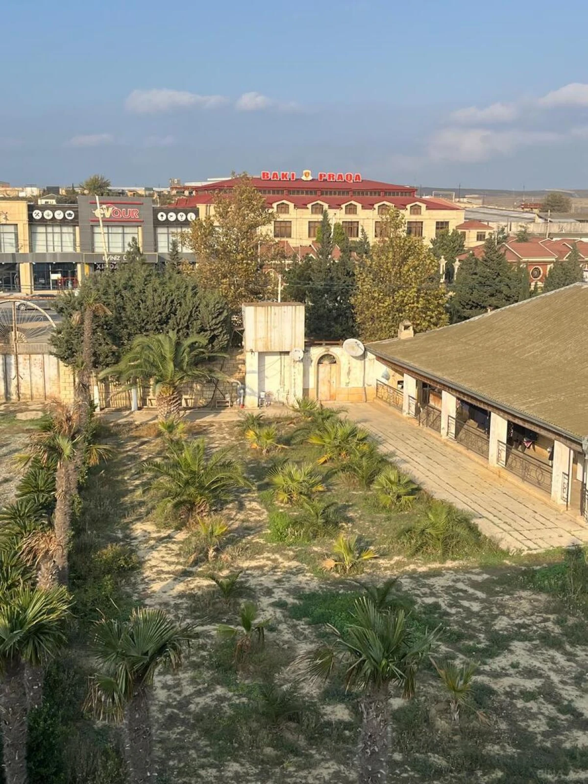 Satılır obyekt 1250 m²