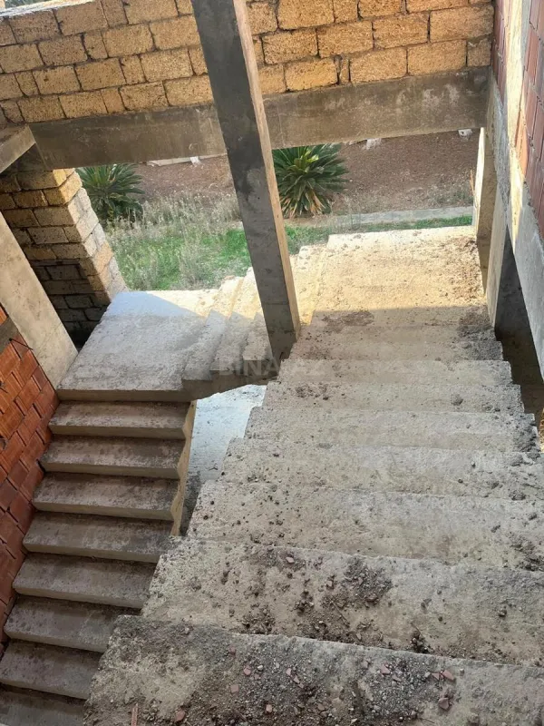 Satılır obyekt 1250 m²