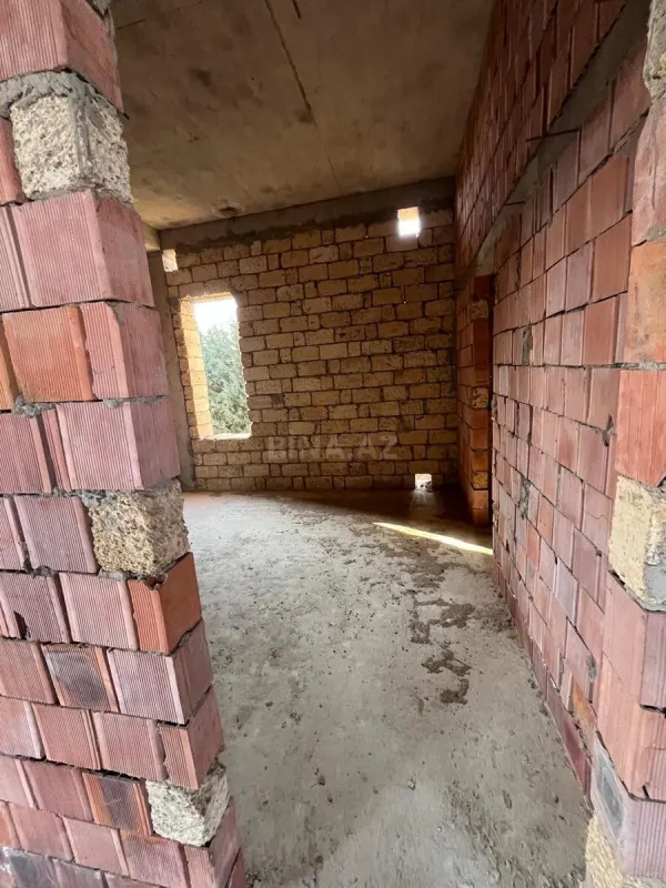 Satılır obyekt 1250 m²