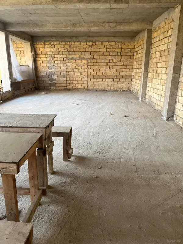 Satılır obyekt 1250 m²