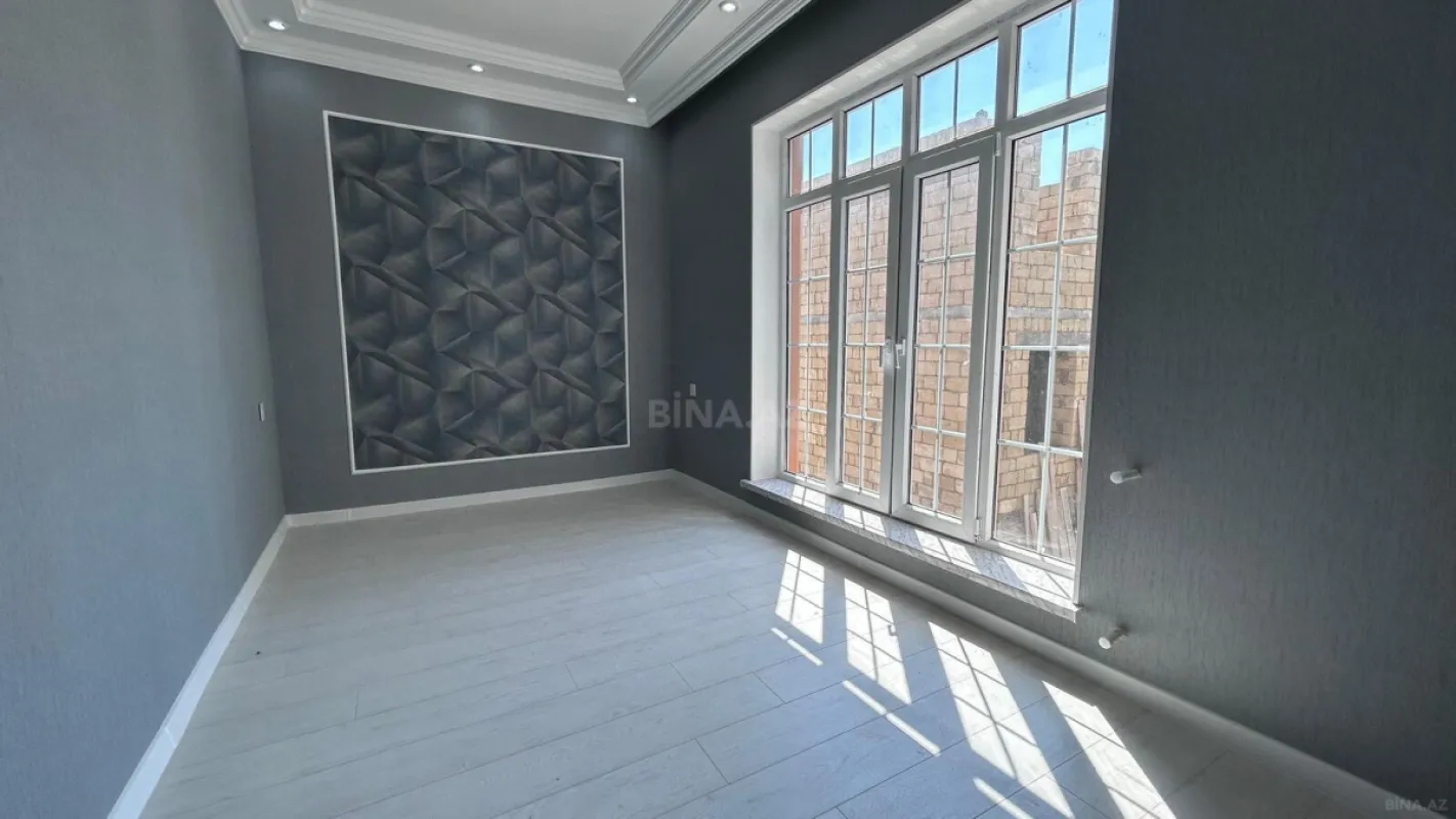 Satılır 4 otaqlı həyət evi 120 m²