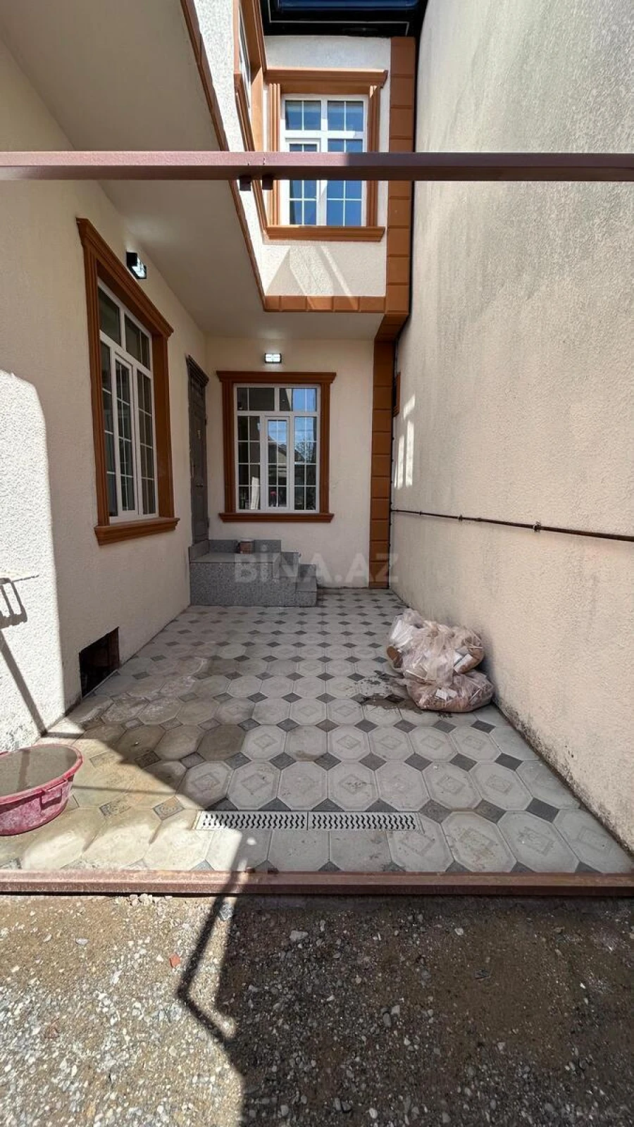 Satılır 4 otaqlı həyət evi 120 m²