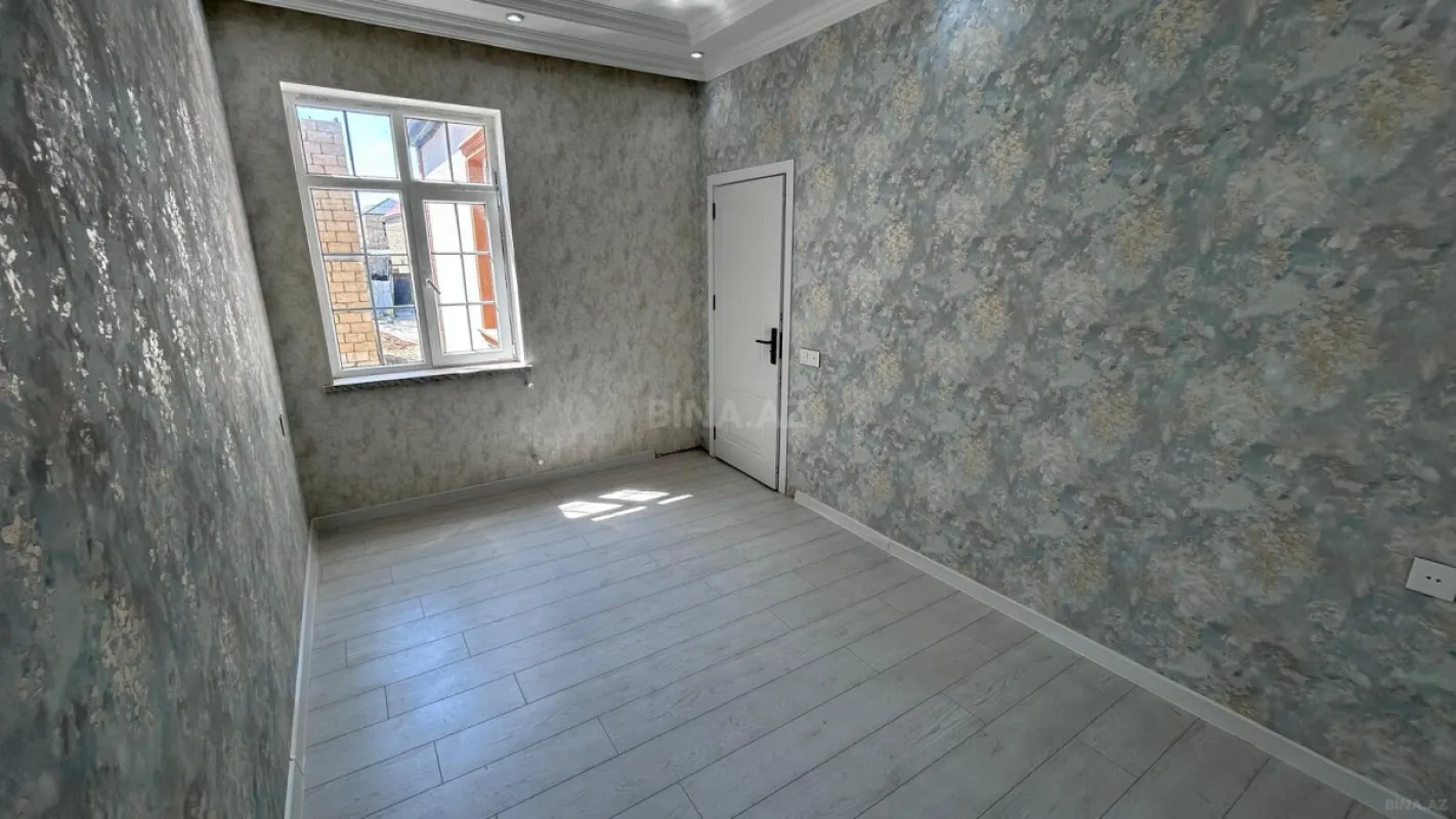 Satılır 4 otaqlı həyət evi 120 m²