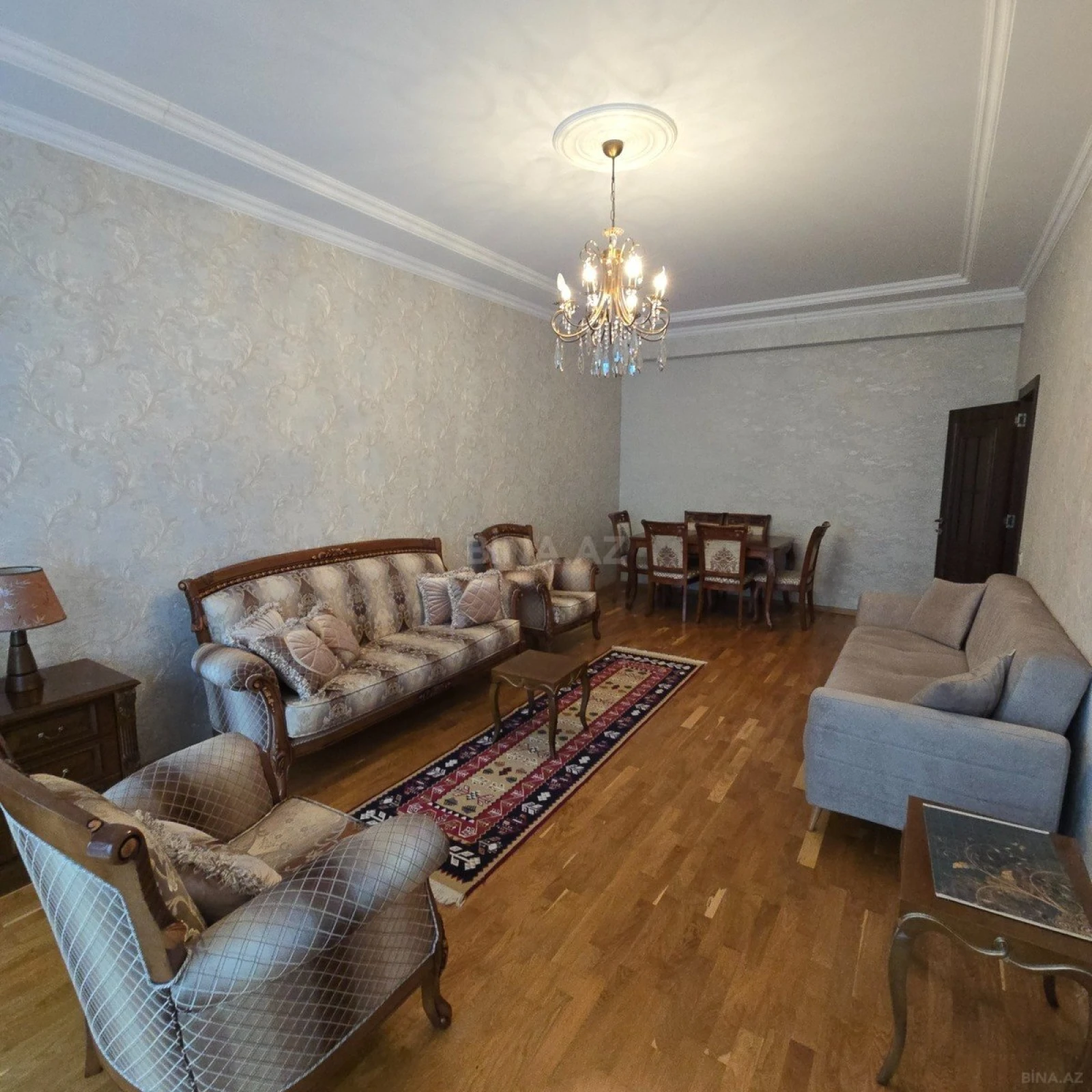 Kirayə verilir 2 otaqlı mənzil 70 m²