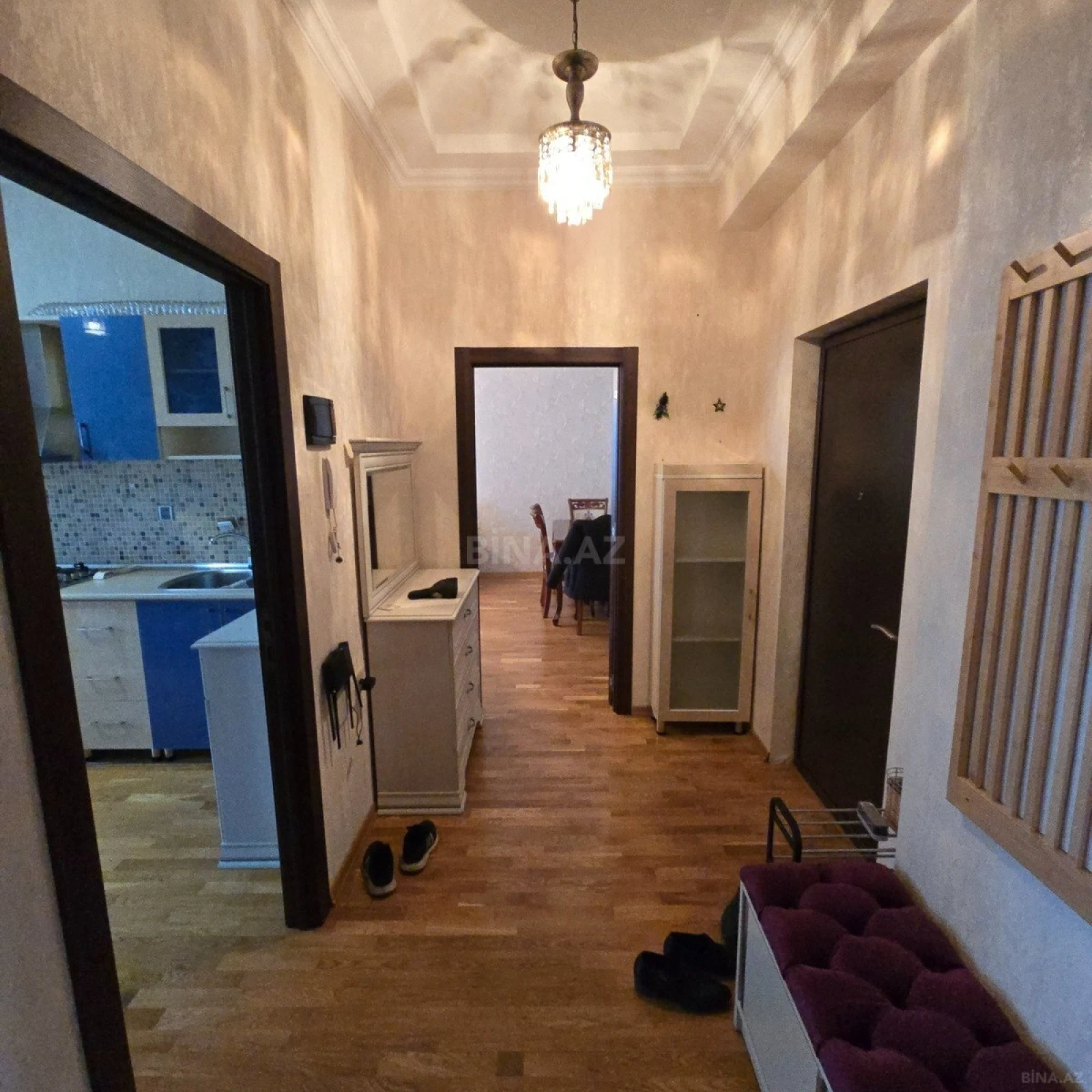 Kirayə verilir 2 otaqlı mənzil 70 m²