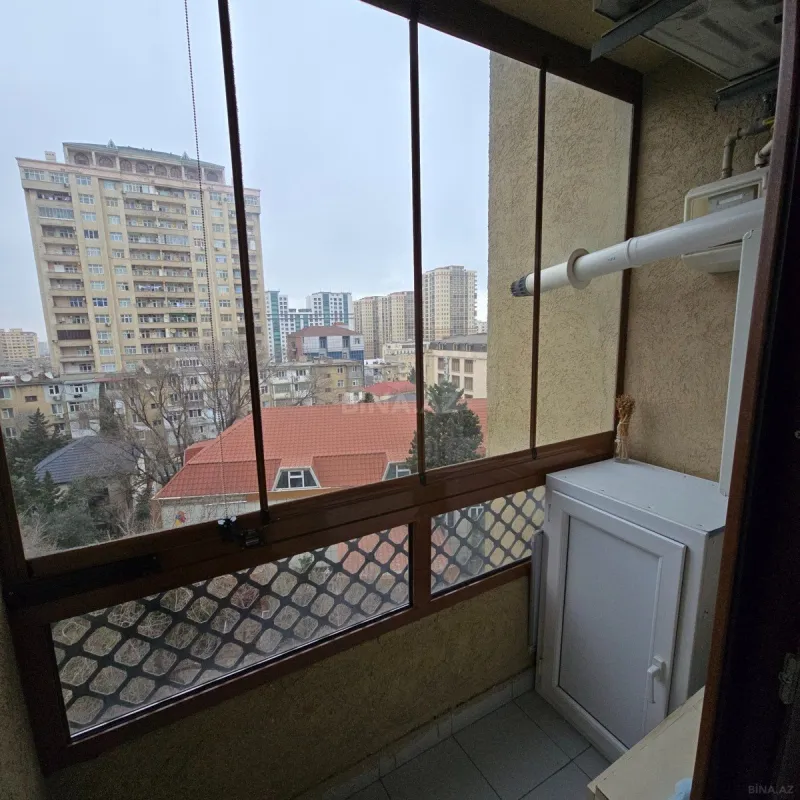 Kirayə verilir 2 otaqlı mənzil 70 m²