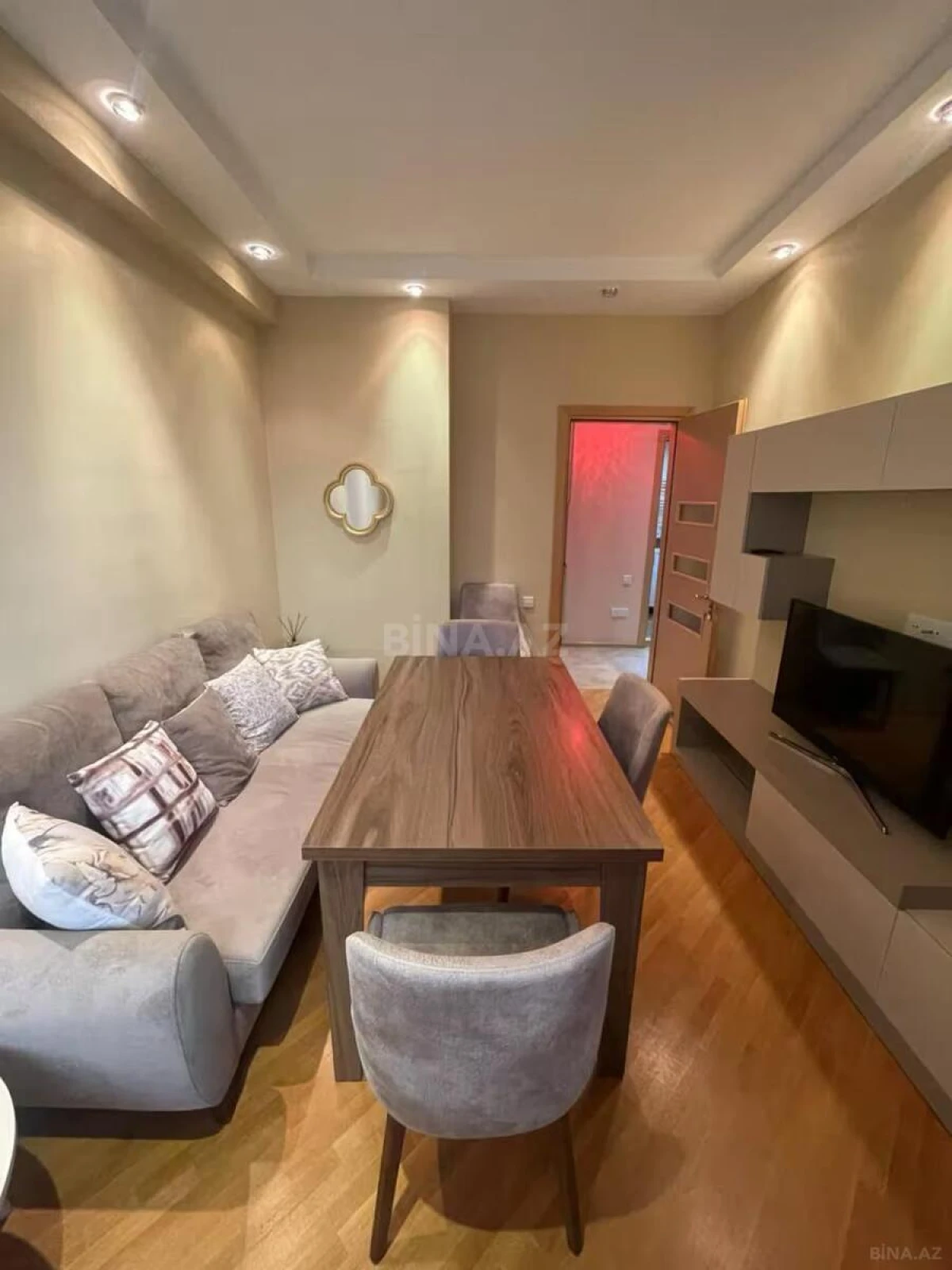Kirayə verilir 3 otaqlı mənzil 75 m²