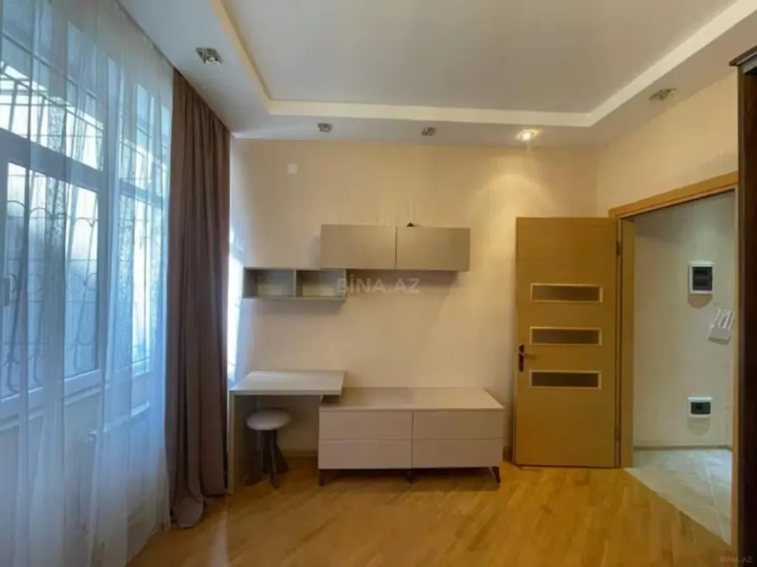 Kirayə verilir 3 otaqlı mənzil 75 m²