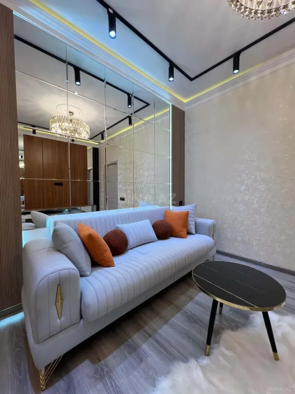 Satılır 2 otaqlı mənzil 85 m²