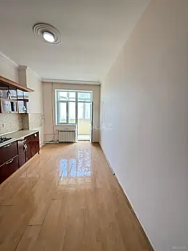 Satılır 3 otaqlı mənzil 125 m²