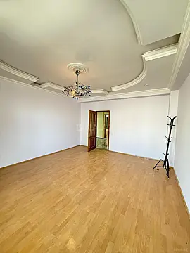 Satılır 3 otaqlı mənzil 125 m²