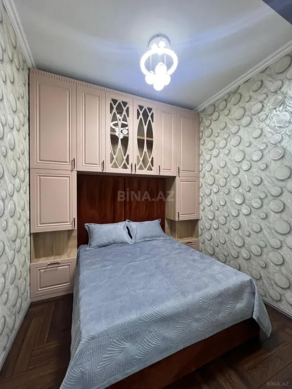 Satılır 3 otaqlı mənzil 106 m²