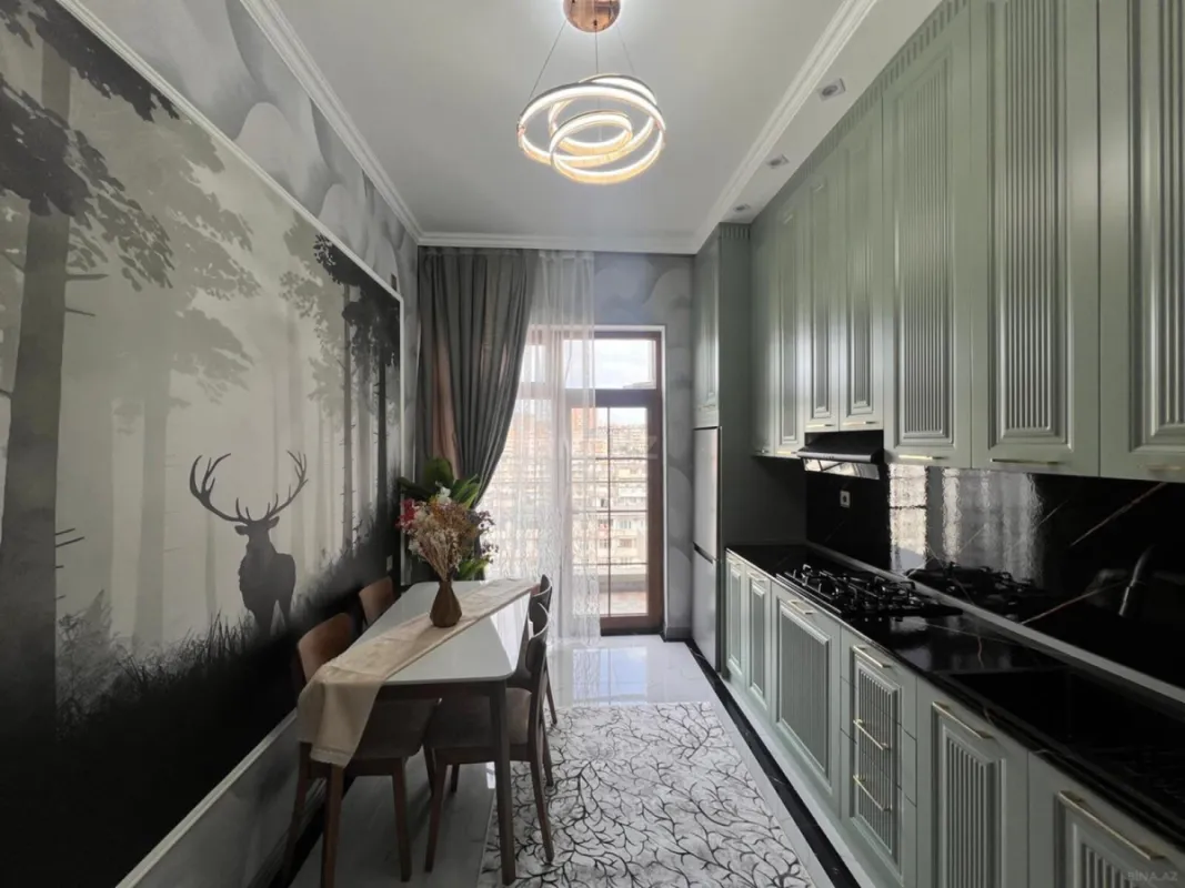 Satılır 3 otaqlı mənzil 106 m²