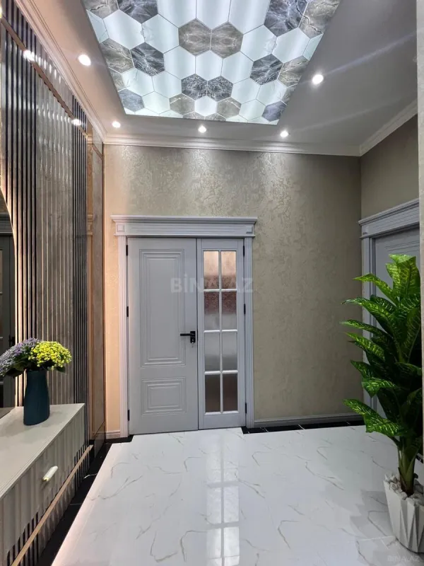 Satılır 3 otaqlı mənzil 106 m²