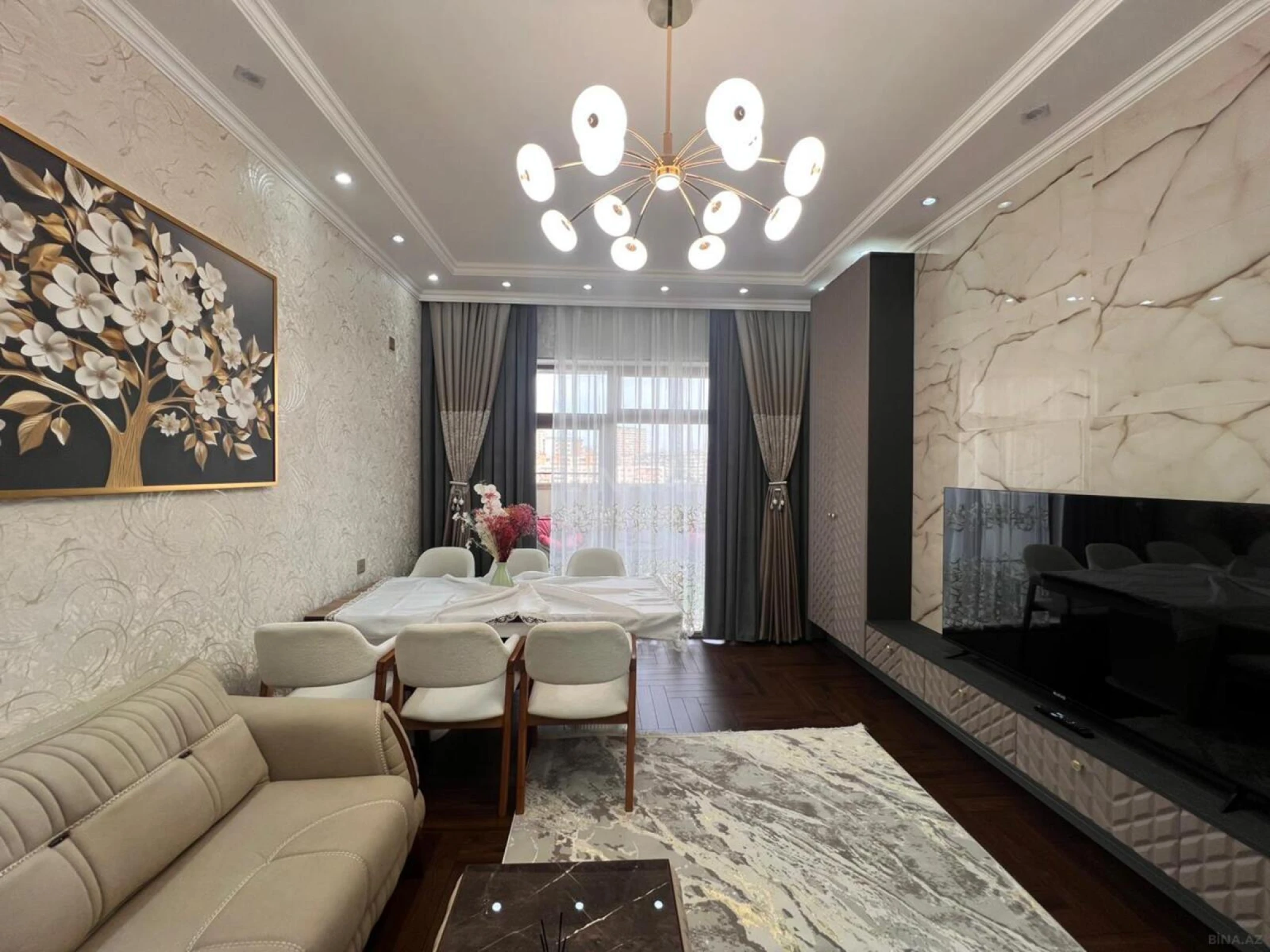 Satılır 3 otaqlı mənzil 106 m²