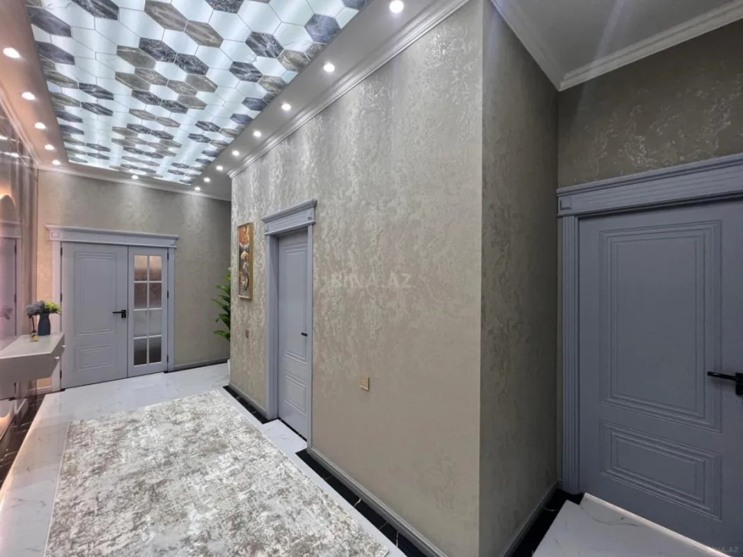 Satılır 3 otaqlı mənzil 106 m²