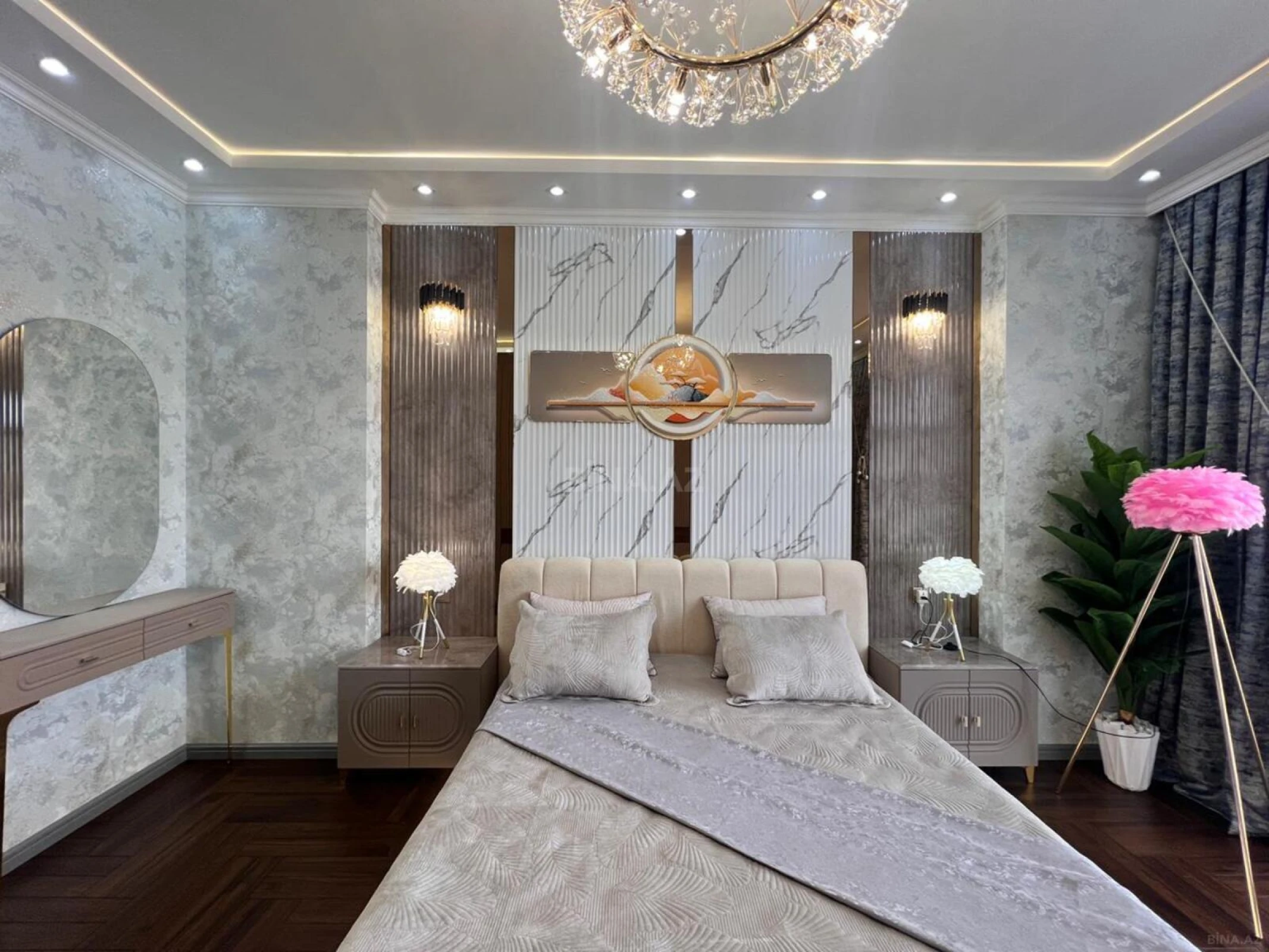 Satılır 3 otaqlı mənzil 106 m²