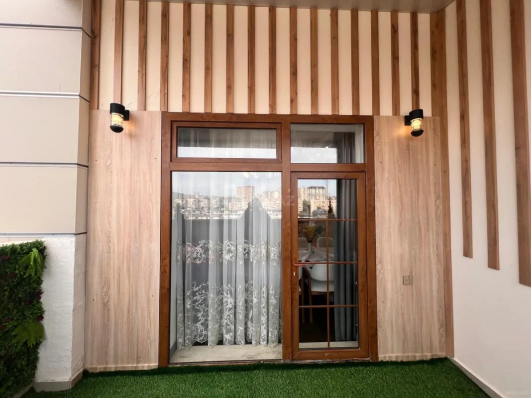 Satılır 3 otaqlı mənzil 106 m²